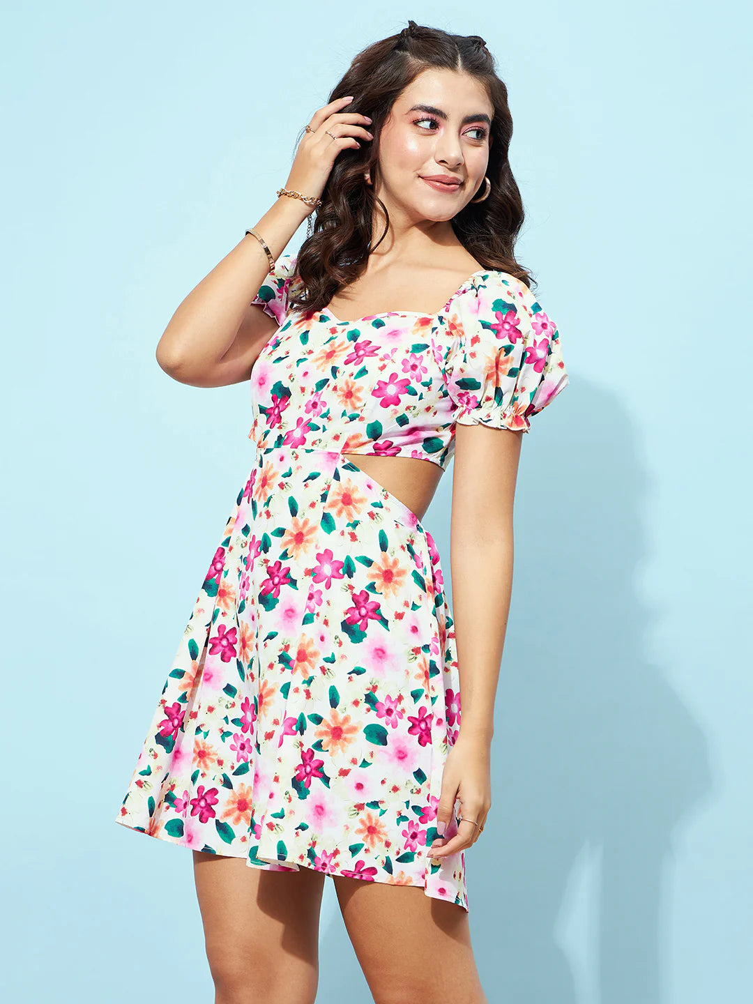 White & Pink Floral Printed Sweetheart Neck Puff Sleeves Cutout Waist Straight Hem Fit & Flare Mini Dress