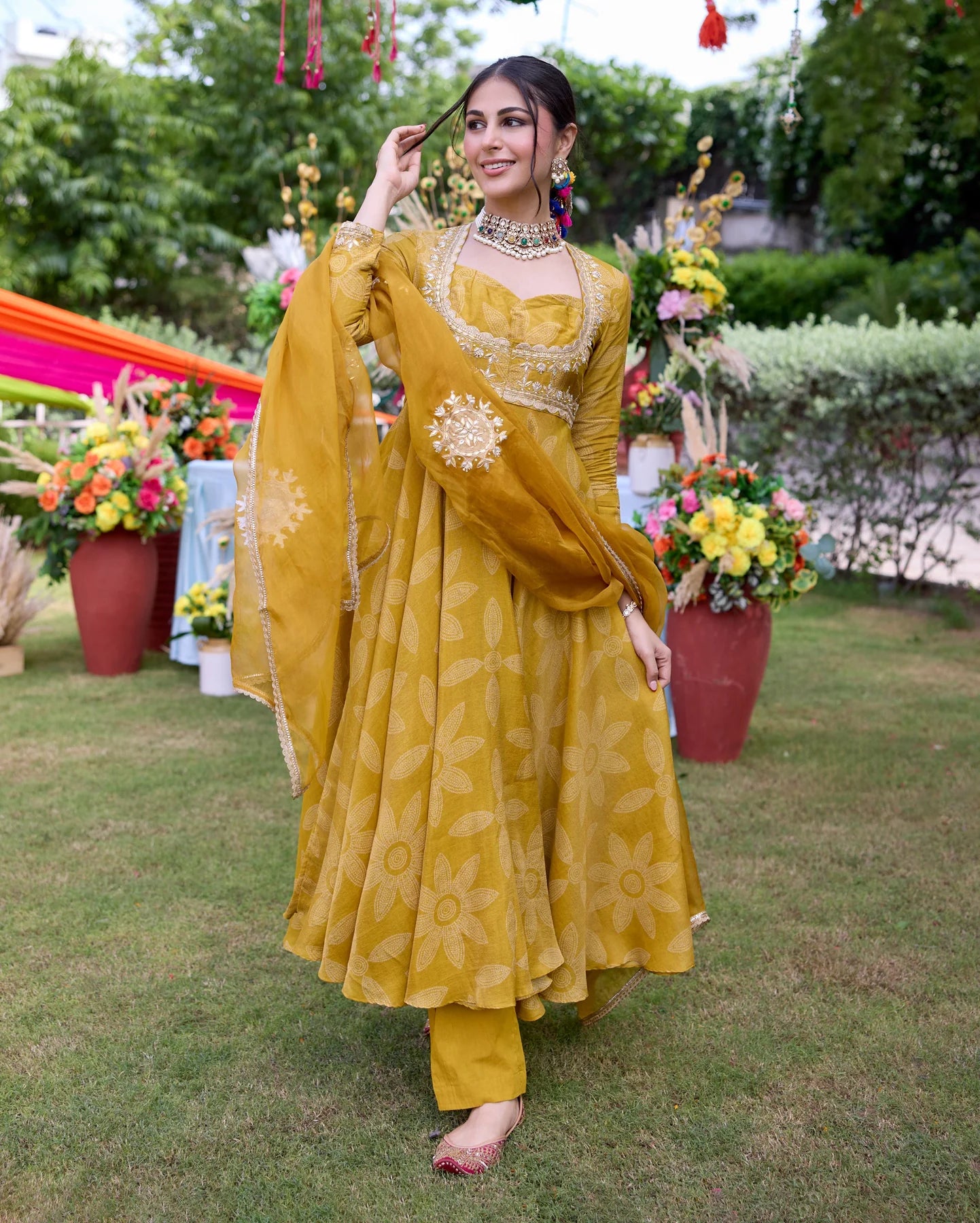 Stylish Teela Mustard Bandhani Chanderi Suit Set with Soft Lightweight Fabric