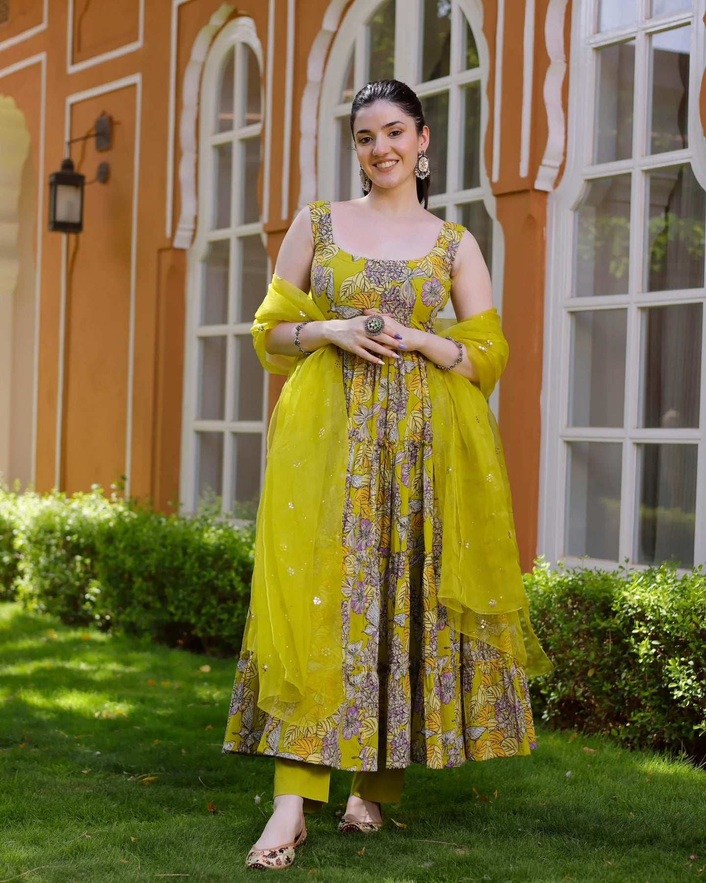 Trendy Hetvi Cotton Suit Set with Classic Design