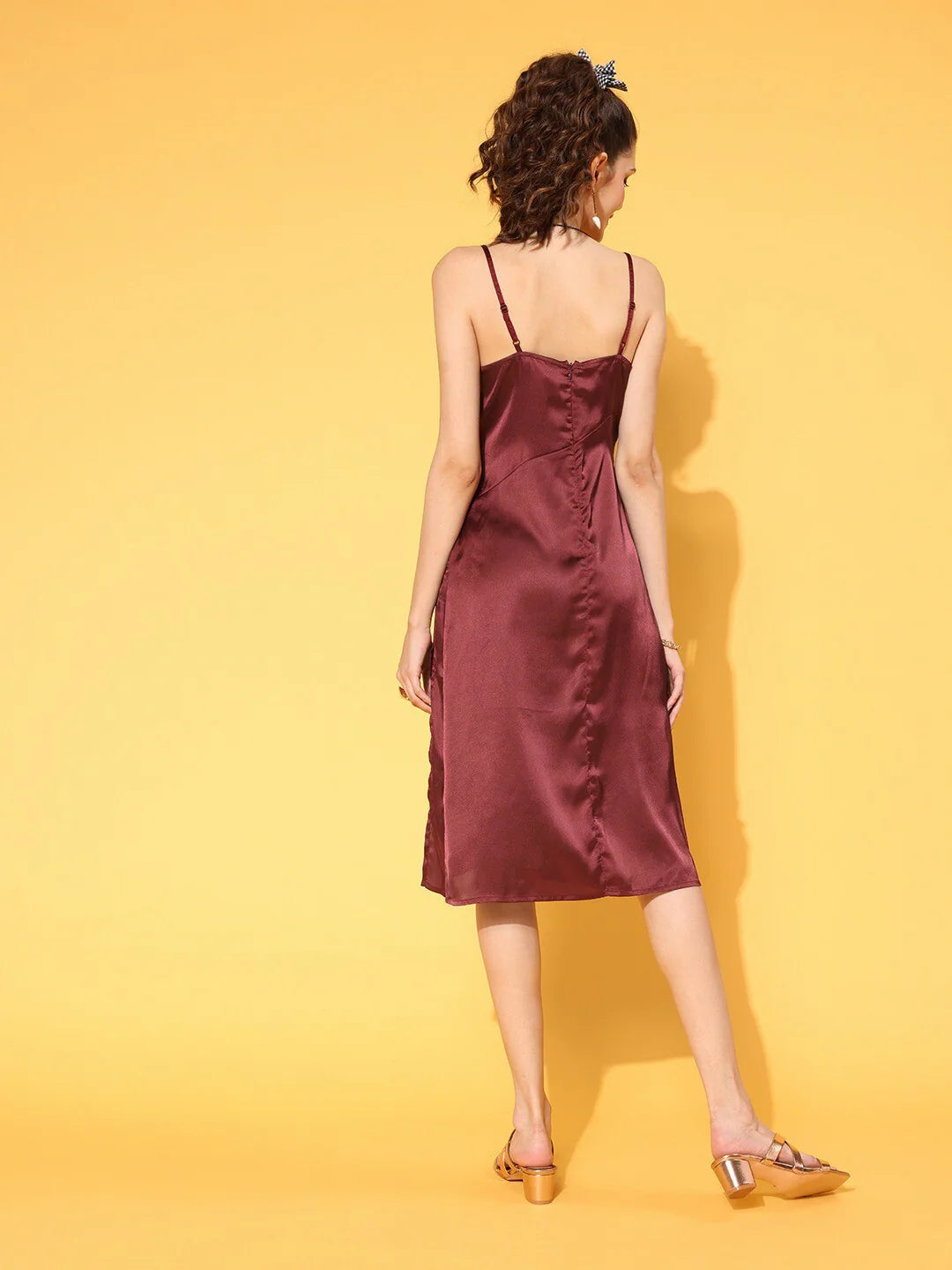 Women Solid Maroon Cowl Neck Sleeveless Satin Straight Hem Sheath Midi Dress