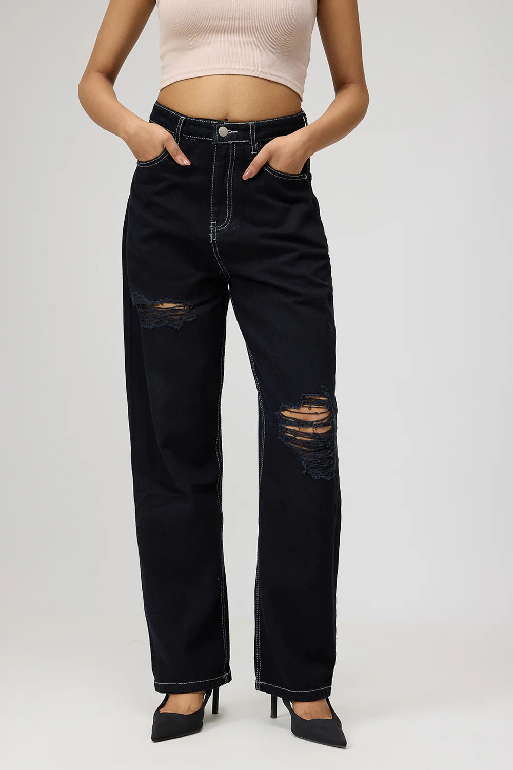 Fashionable Black High-Rise Women’s Straight Jeans