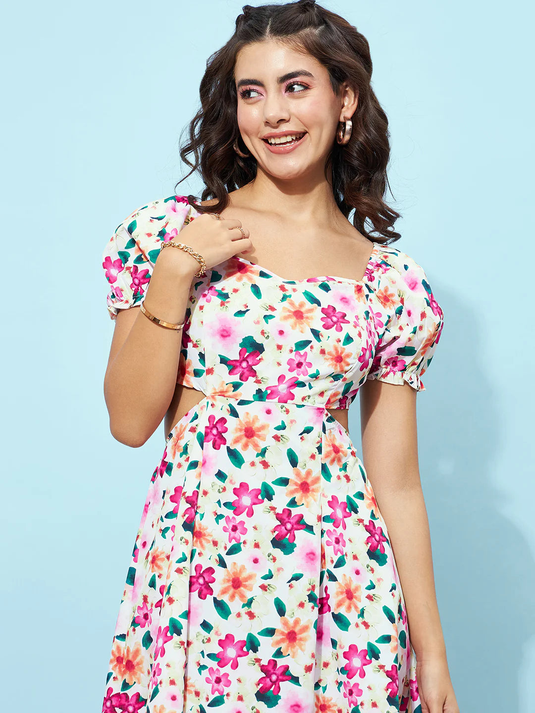 White & Pink Floral Printed Sweetheart Neck Puff Sleeves Cutout Waist Straight Hem Fit & Flare Mini Dress
