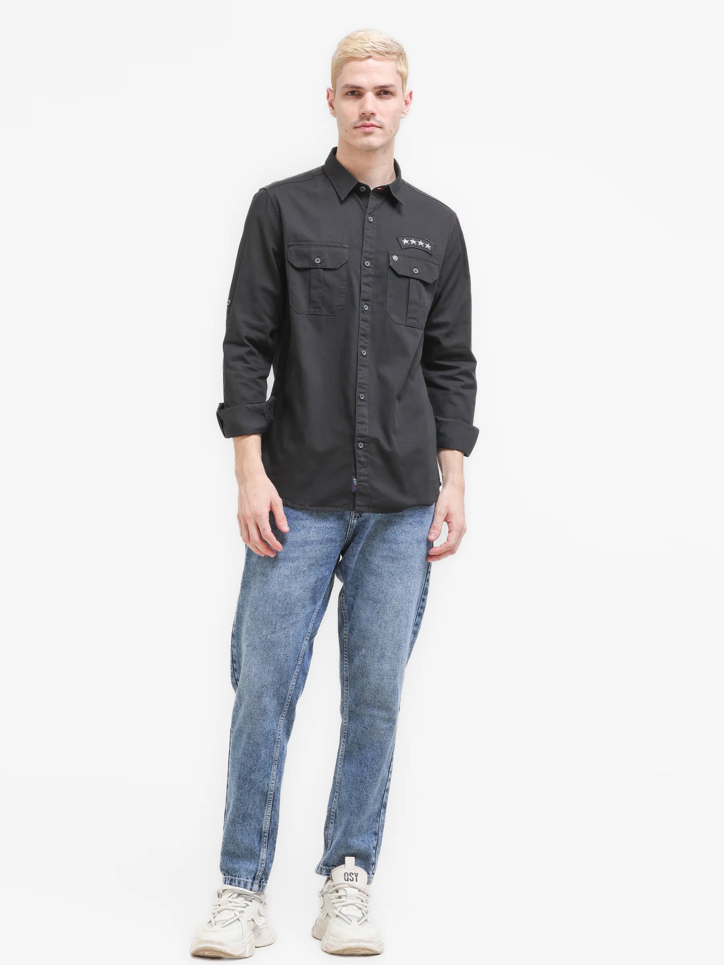 Modern Men’s Black Box Pocket Shirt with Lightweight Fabric and Trendy Pocket Look