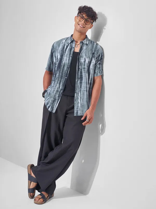 Premium Men’s Grey Printed Oversized Fit Casual Shirt Perfect for Casual