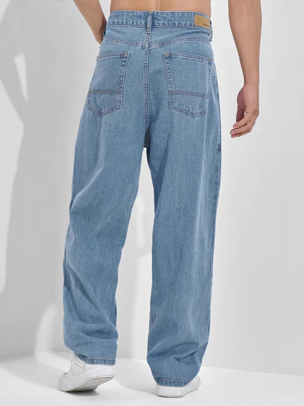 Comfortable Men’s Light Blue Relaxed Fit Jeans Perfect for Daily Wear and Urban Style