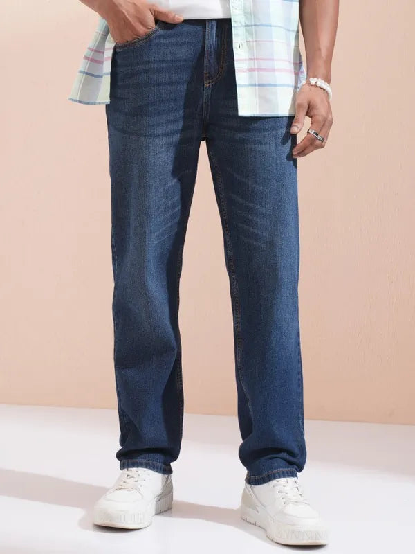Lightweight Men’s Blue Relaxed Fit Jeans for Flexible, All-Day Comfort
