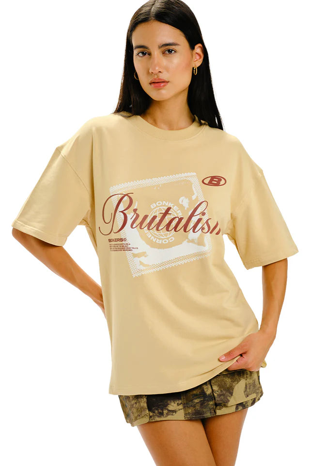 Raw Brutalism Oversized T-Shirt for Women with Trendy Graphic Print and Relaxed Fit