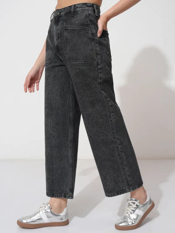 Classic Grey Straight Fit Stretchable Jeans with Versatile Styling for Women