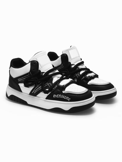 Stylish Black Sneakers for Women with Breathable Upper and Modern Design