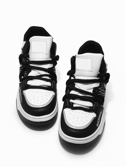 Stylish Black Sneakers for Women with Breathable Upper and Modern Design
