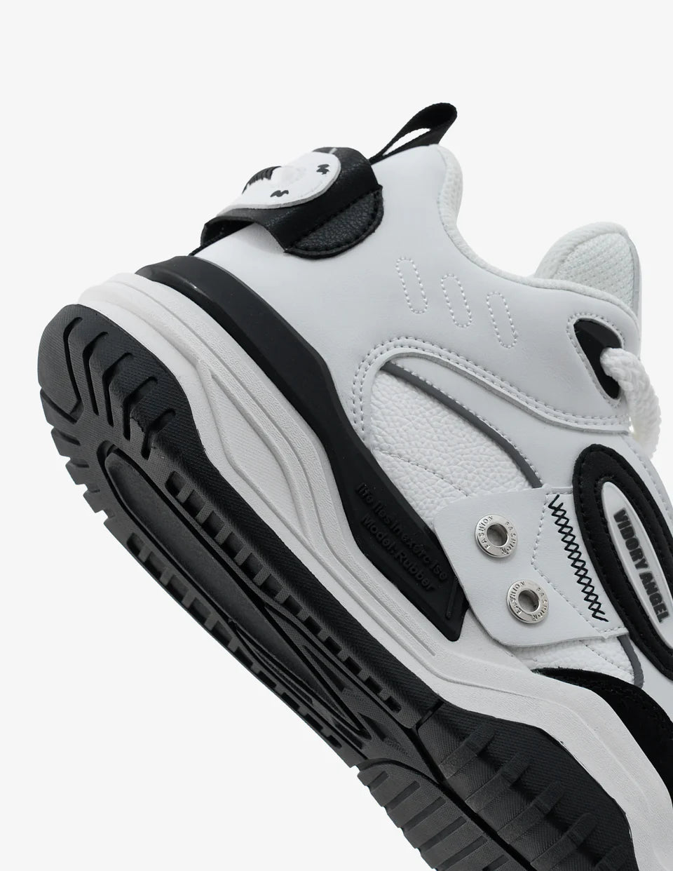 Lightweight Vidory Angel Nova Panda Mid-Top Sneakers with Breathable Upper and Flexible Sole