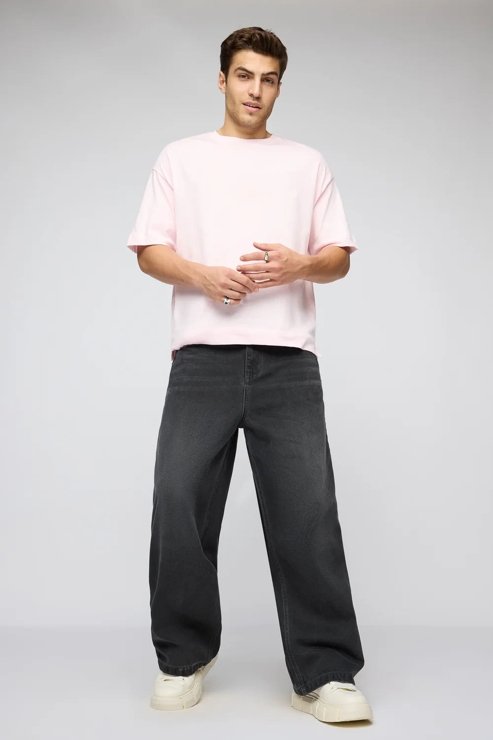 Classic Phantom Black Men’s Baggy Straight Jeans with Timeless Style and Comfortable Fit