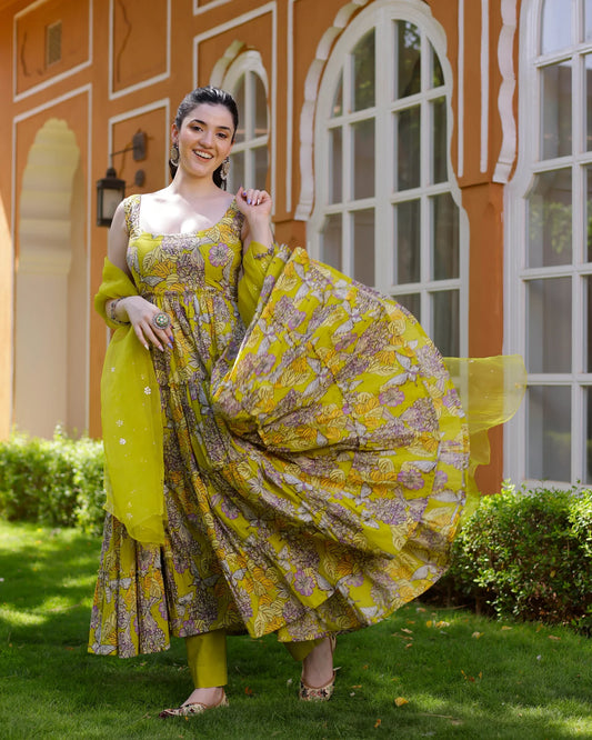 Trendy Hetvi Cotton Suit Set with Classic Design