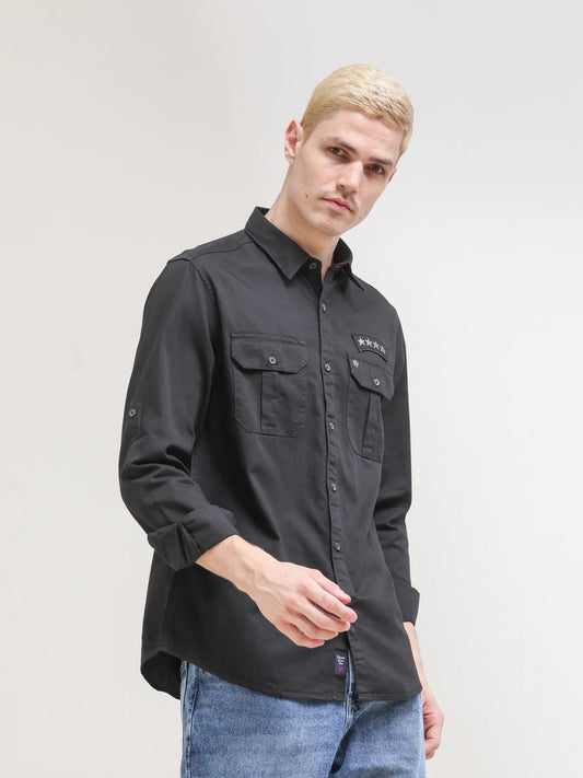 Modern Men’s Black Box Pocket Shirt with Lightweight Fabric and Trendy Pocket Look