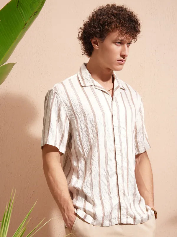 Stylish Men’s Cream Striped Relaxed Fit Casual Shirt with Modern Stripe Pattern and Soft Fabric