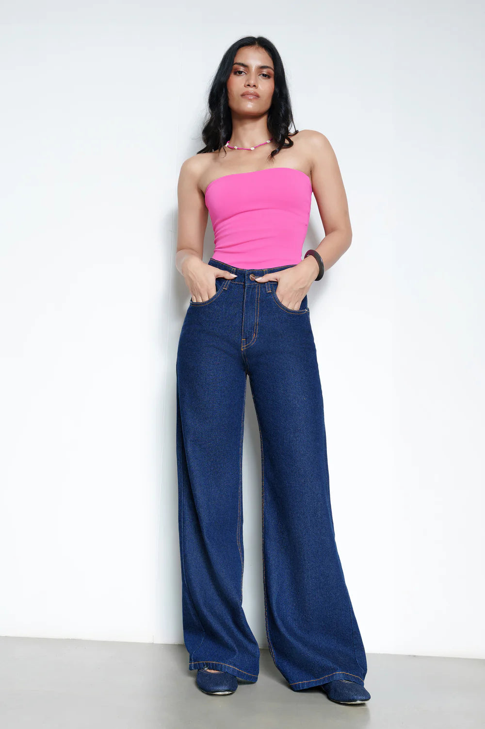 Women’s Classic Indigo Wide Jeans with Relaxed High-Rise Fit