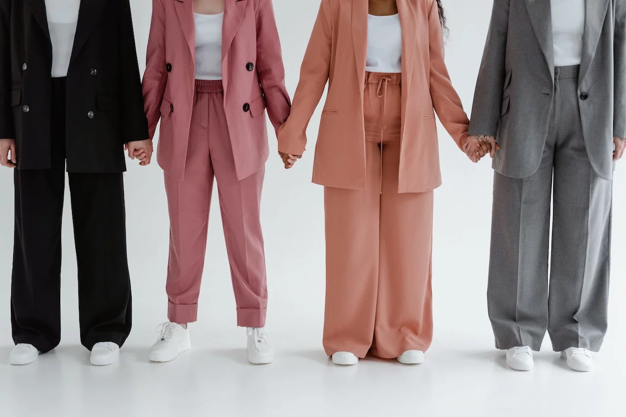 The Parisian Look: 7 Fashion Trends I Spotted on the Streets