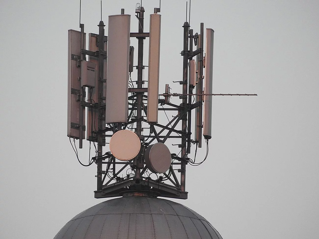 mobile internet providers, 