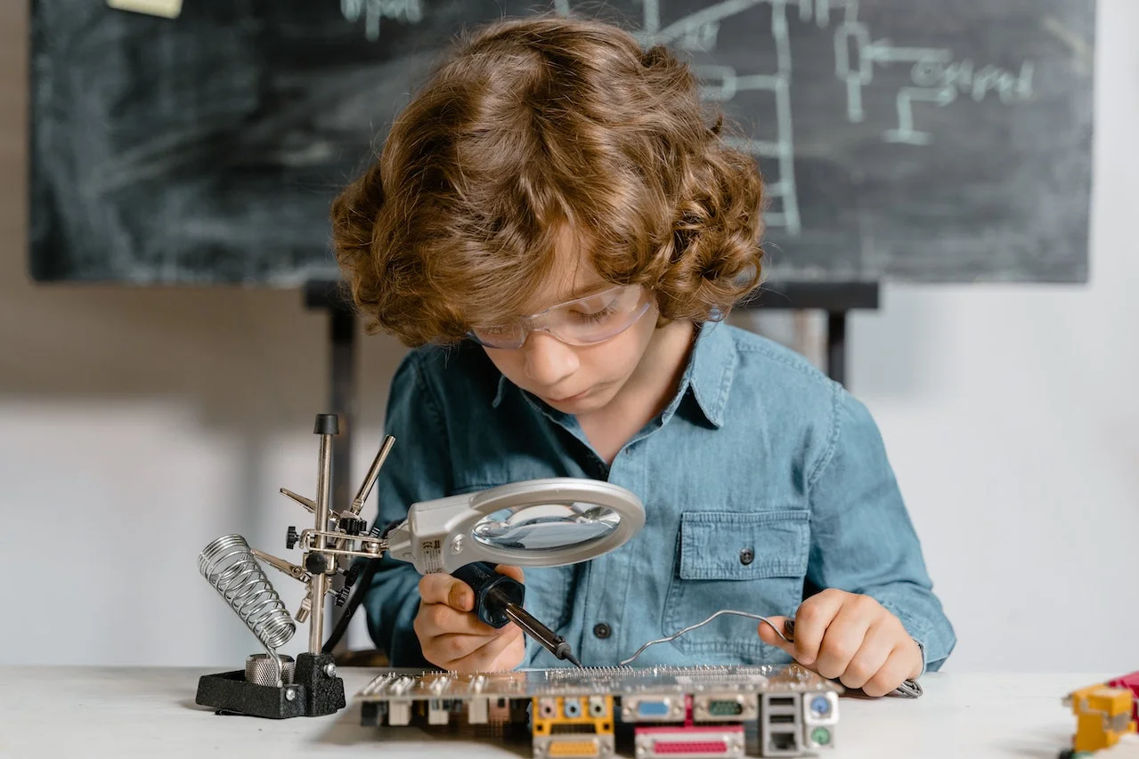 9 Must-know Considerations Before Investing In A Startup